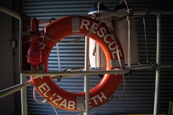L'équipage visite la Sea Rescue Team