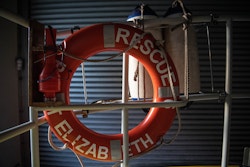 L'équipage visite la Sea Rescue Team