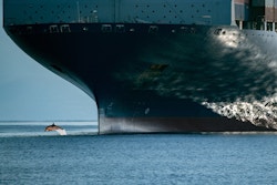 Picture of a Supertanker on the sea