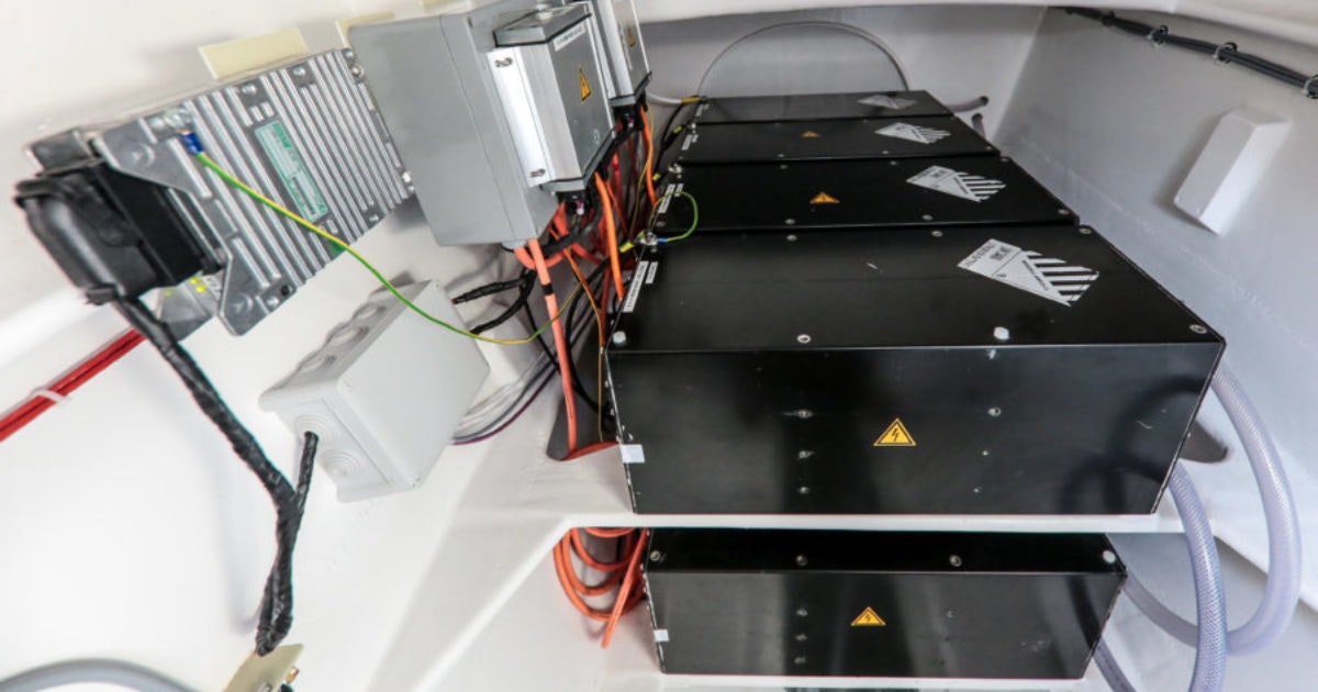 The shortterm energy storage of Energy Observer Energy Observer